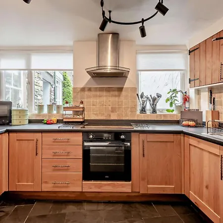 Prázdninový dům 2 Bed In Ambleside Oc-sz500 *
