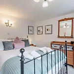 2 Bed In Ambleside Oc-sz500 جراسمير